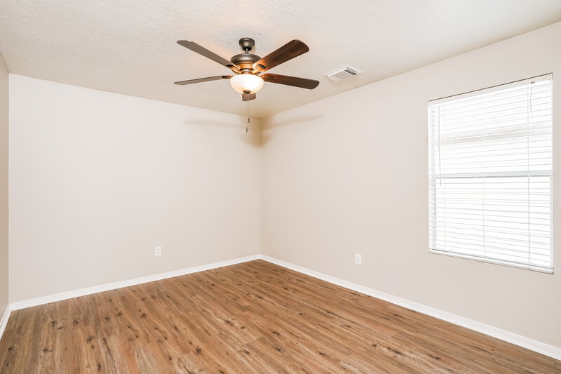 2,050/Mo, 10806 Gable Hill Ln Houston, TX 77067 Bedroom View 4