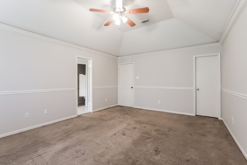 0/Mo, 12626 Timbermeadow Dr Houston, TX 77070 Master Bedroom View 2