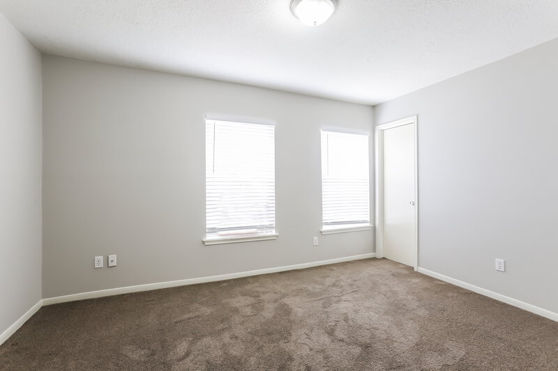 0/Mo, 12626 Timbermeadow Dr Houston, TX 77070 Bedroom View