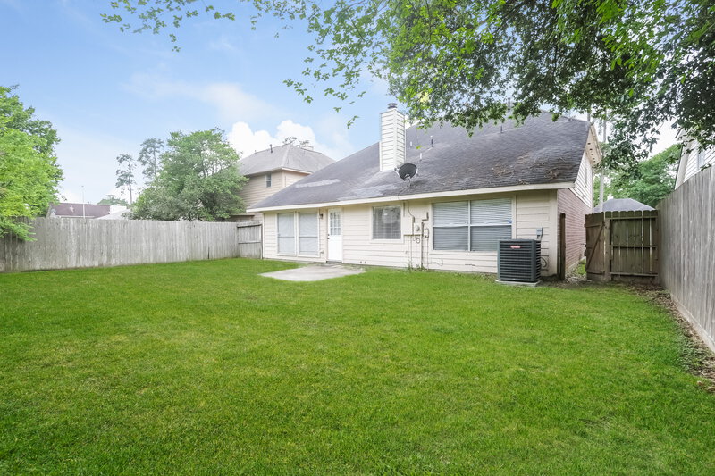 0/Mo, 12626 Timbermeadow Dr Houston, TX 77070 Rear View