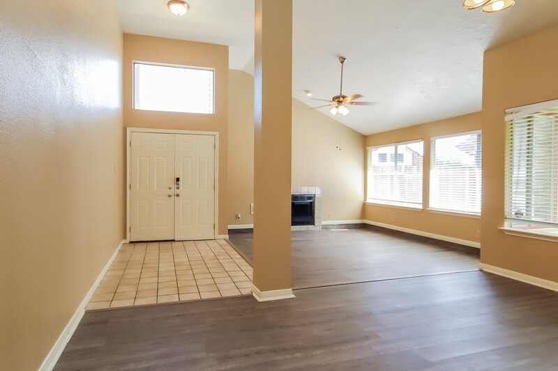 1,880/Mo, 7831 Poitiers Dr Houston, TX 77071 Misc View 2