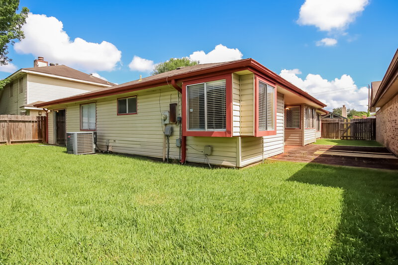 1,880/Mo, 7831 Poitiers Dr Houston, TX 77071 Misc View 14