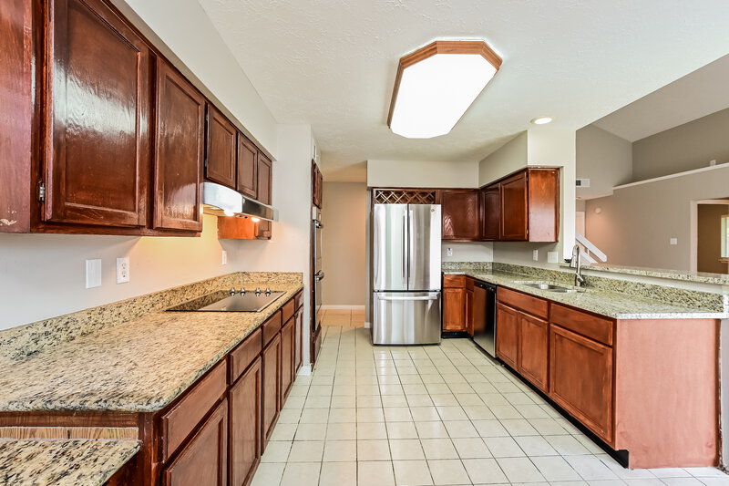 1,855/Mo, 7802 La Rochelle Circle Missouri City, TX 77071 Kitchen View