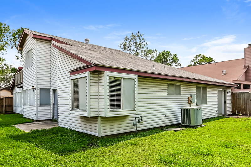 1,855/Mo, 7802 La Rochelle Circle Missouri City, TX 77071 Rear View