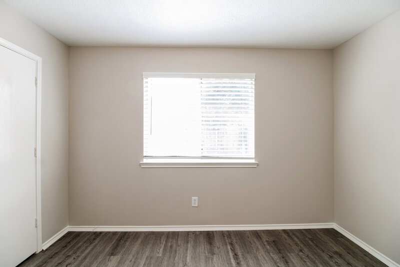 1,615/Mo, 1434 Glasholm Dr Houston, TX 77073 Bedroom View 3