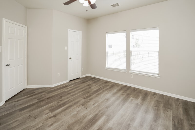 1,825/Mo, 1218 Verde Trails Dr Houston, TX 77073 Main Bedroom View