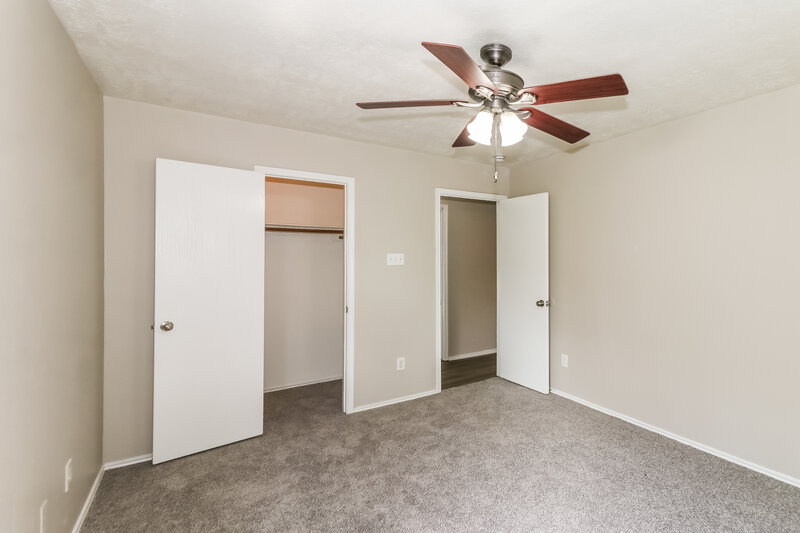 1,650/Mo, 1415 Grand Prince Ln Houston, TX 77073 Main Bedroom View