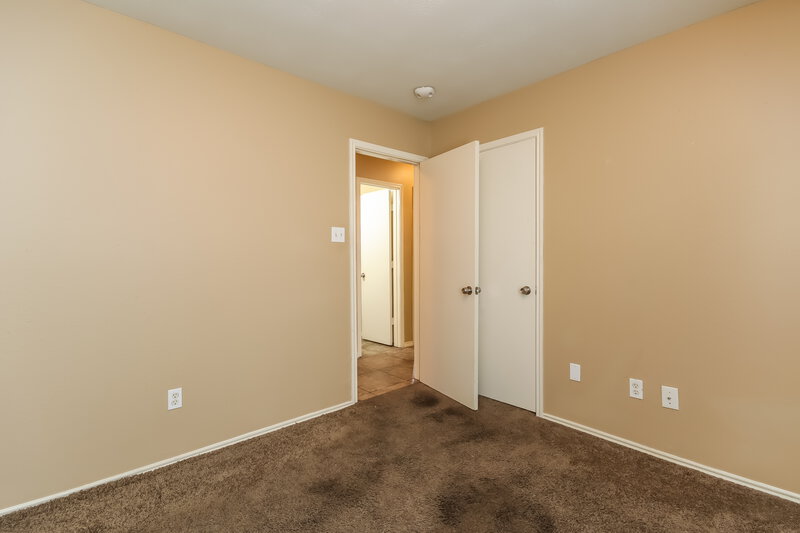 1,775/Mo, 1447 Grand Prince Ln Houston, TX 77073 Bedroom View 2