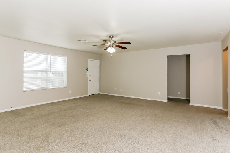 1,715/Mo, 16222 Youpon Valley Dr Houston, TX 77073 Living Room View
