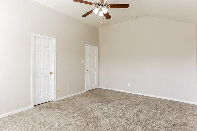 1,715/Mo, 16222 Youpon Valley Dr Houston, TX 77073 Main Bedroom View