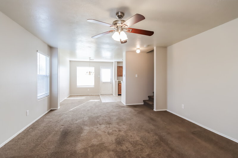 1,785/Mo, 16830 Perryton Ln Houston, TX 77073 Living Room View