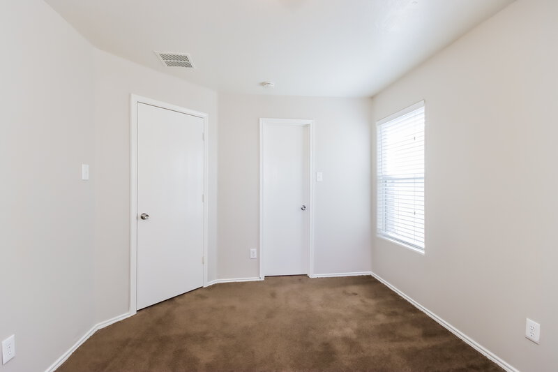 1,785/Mo, 16830 Perryton Ln Houston, TX 77073 Bedroom View