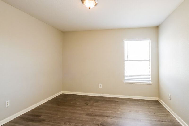 1,705/Mo, 358 Remington Harbor Ct Houston, TX 77073 Bedroom View 2