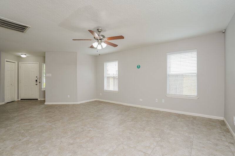 1,845/Mo, 2823 Cypress Island Dr Houston, TX 77073 Living Room View