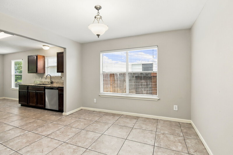 1,560/Mo, 2823 Cypress Island Dr Houston, TX 77073 Dining Room View