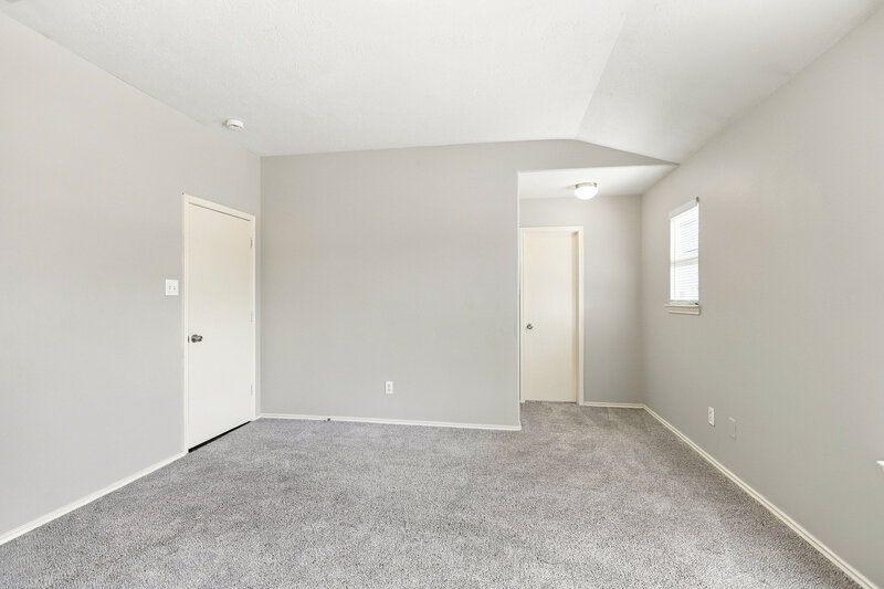 1,560/Mo, 2823 Cypress Island Dr Houston, TX 77073 Primary Bedroom View 2