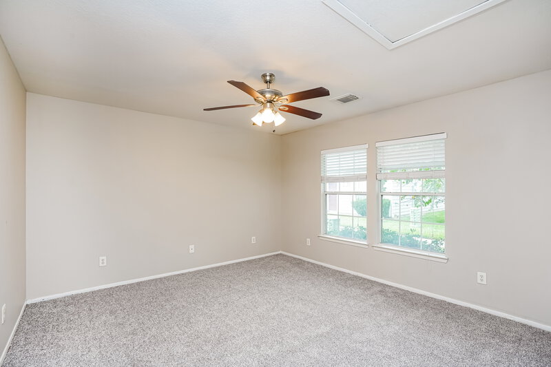 1,840/Mo, 1129 Verde Trails Dr Houston, TX 77073 Main Bedroom View