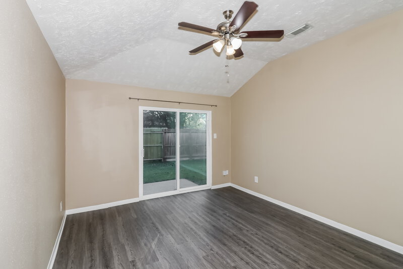 1,625/Mo, 3425 Benfield Dr Houston, TX 77082 Main Bedroom View