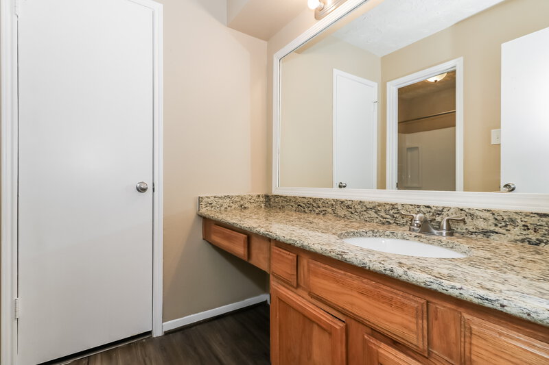 1,625/Mo, 3425 Benfield Dr Houston, TX 77082 Bathroom View