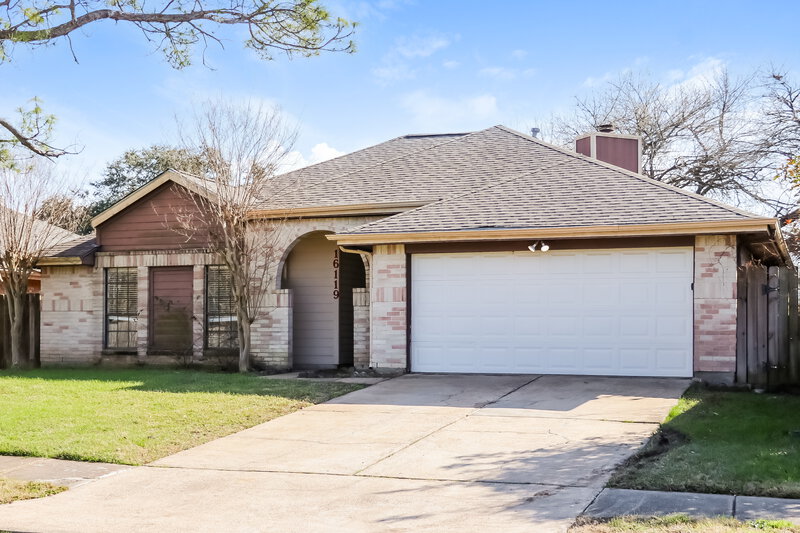 2,070/Mo, 16119 Salida de Sol Dr Houston, TX 77083 Front View