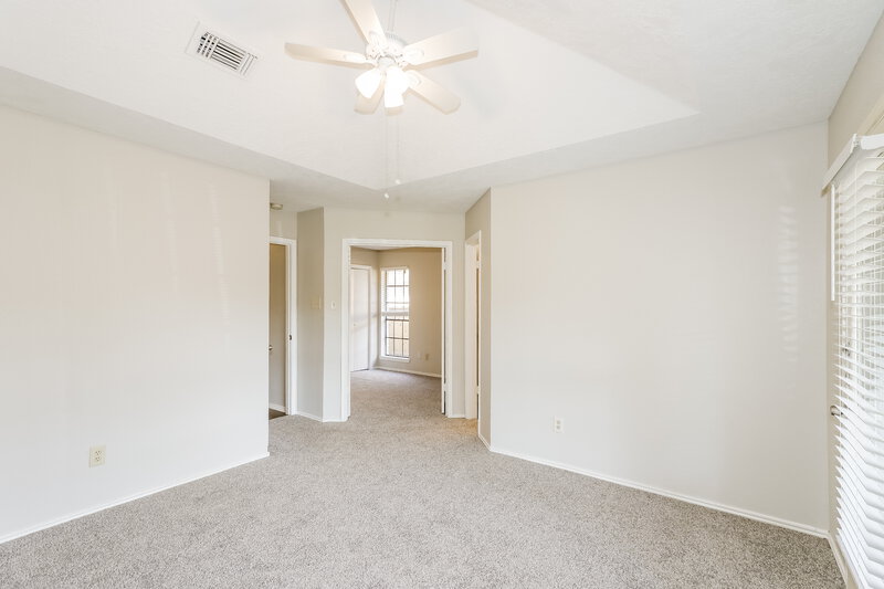 2,070/Mo, 16119 Salida de Sol Dr Houston, TX 77083 Main Bedroom View 2