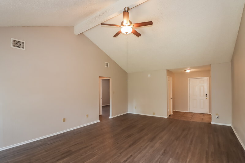 1,815/Mo, 16303 La Gloria Dr Houston, TX 77083 Main Bedroom View 2