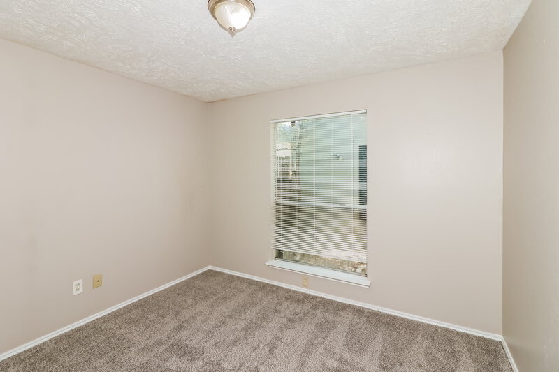 1,760/Mo, 15306 Evergreen Place Dr Houston, TX 77083 Bedroom View 2