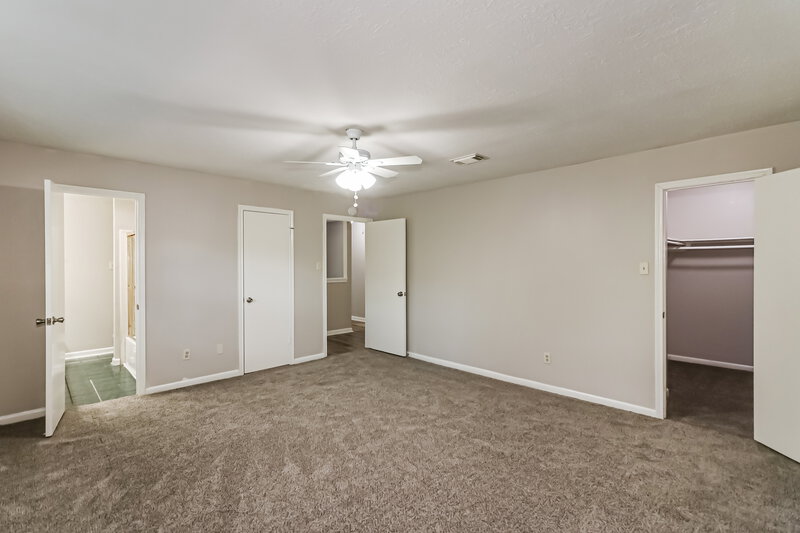 1,960/Mo, 15127 Camino del Sol Dr Houston, TX 77083 Main Bedroom View 2