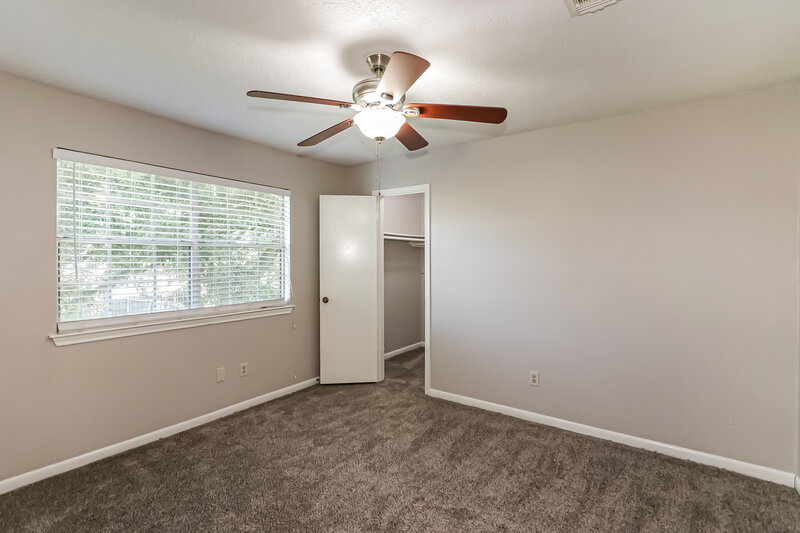 1,960/Mo, 15127 Camino del Sol Dr Houston, TX 77083 Bedroom View 2
