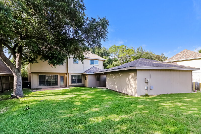 1,960/Mo, 15127 Camino del Sol Dr Houston, TX 77083 Rear View 2