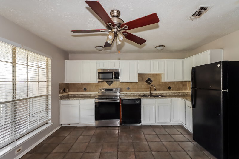 1,725/Mo, 13916 Bonnercrest Dr Houston, TX 77083 Misc View 6