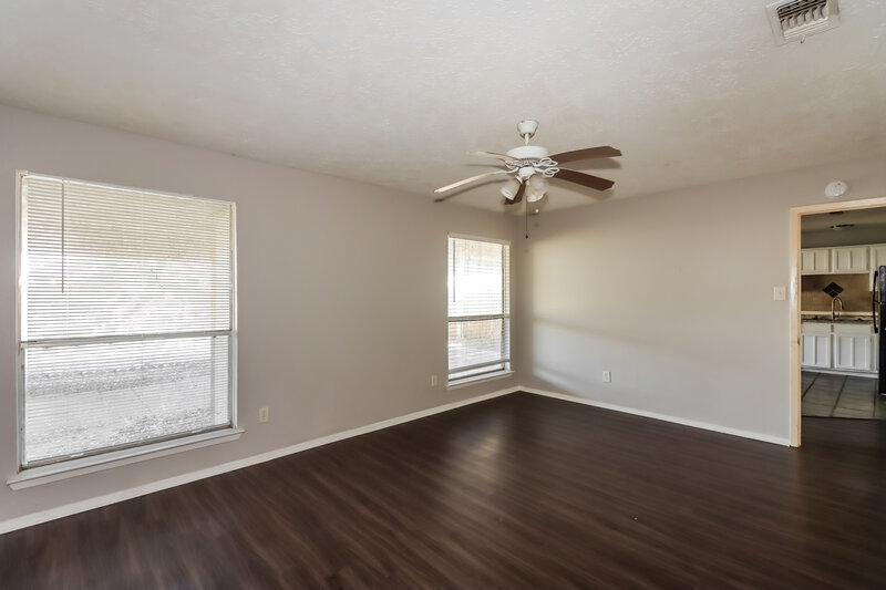 1,725/Mo, 13916 Bonnercrest Dr Houston, TX 77083 Misc View 8