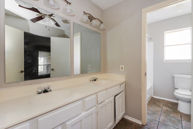 1,725/Mo, 13916 Bonnercrest Dr Houston, TX 77083 Misc View 11