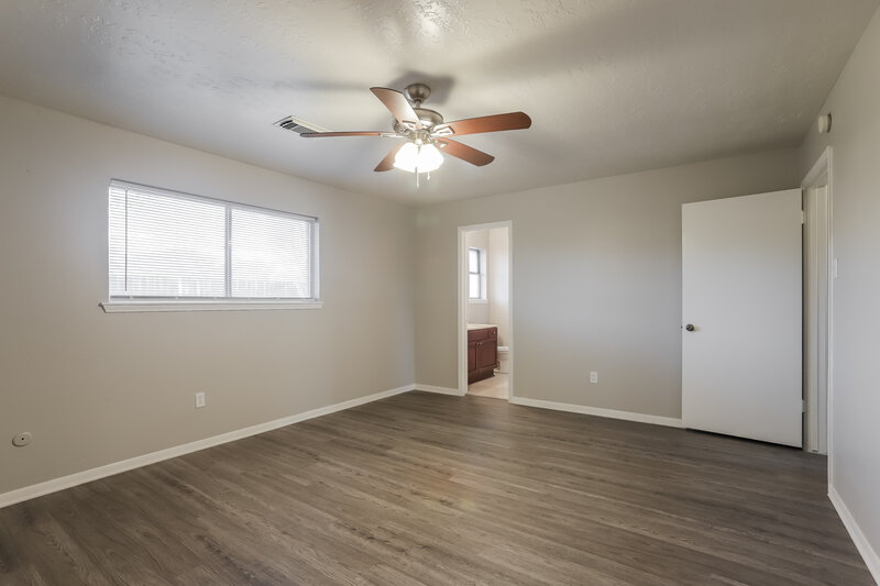 1,890/Mo, 4435 Jura Dr Houston, TX 77084 Master Bedroom View