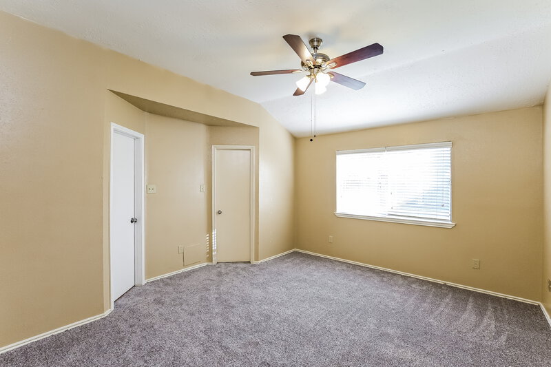 1,645/Mo, 17714 Poppy Trails Ln Houston, TX 77084 Main Bedroom View