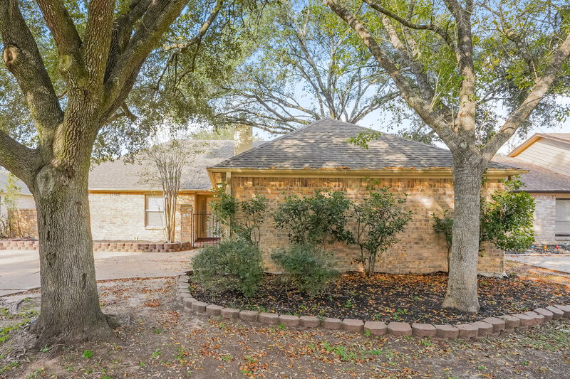 0/Mo, 17510 Mapletrail Dr Houston, TX 77084 Front View