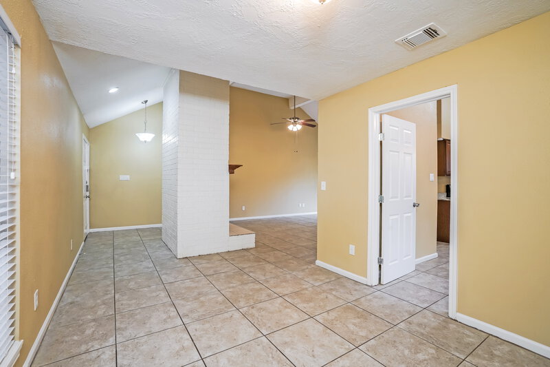 0/Mo, 17510 Mapletrail Dr Houston, TX 77084 Dining Room View