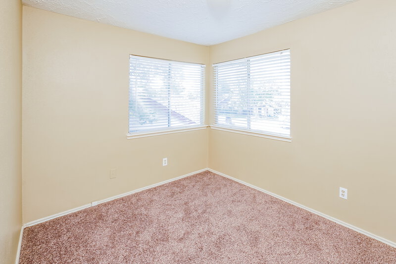 1,955/Mo, 18082 Garden Manor Dr Houston, TX 77084 Bedroom View