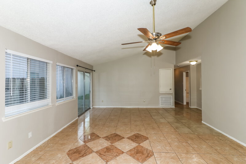 1,655/Mo, 17728 Northhagen Dr Houston, TX 77084 Dining Room View