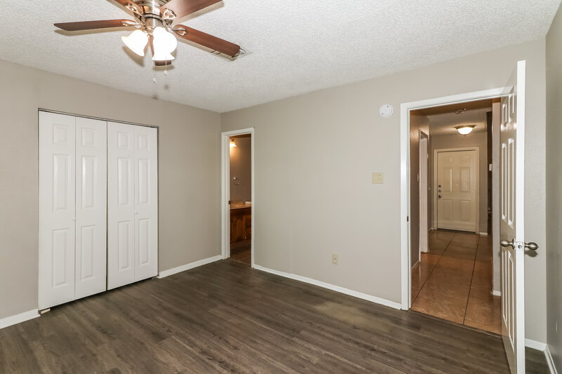 1,655/Mo, 17728 Northhagen Dr Houston, TX 77084 Main Bedroom View 2