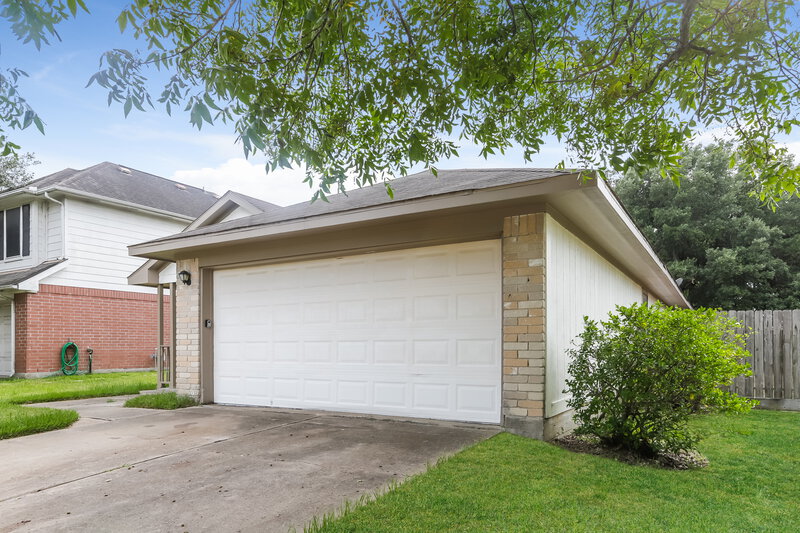 1,670/Mo, 6395 Crossway Dr Houston, TX 77084 Front View