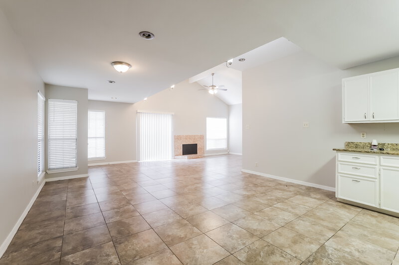 1,670/Mo, 6395 Crossway Dr Houston, TX 77084 Dining Room View