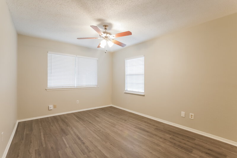 1,670/Mo, 6395 Crossway Dr Houston, TX 77084 photo View