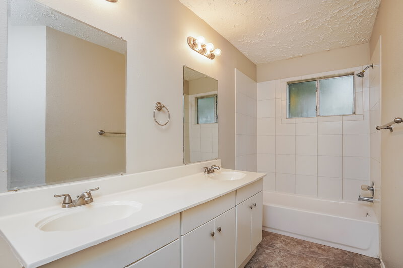 1,775/Mo, 7107 Greenyard Dr Houston, TX 77086 Misc View 9