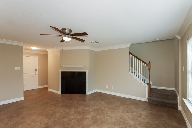 1,945/Mo, 15411 Blue Creek Ranch Dr Houston, TX 77086 Living Room View 2