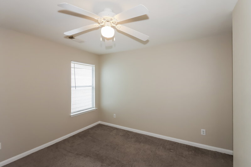 1,945/Mo, 15411 Blue Creek Ranch Dr Houston, TX 77086 Bedroom View 2