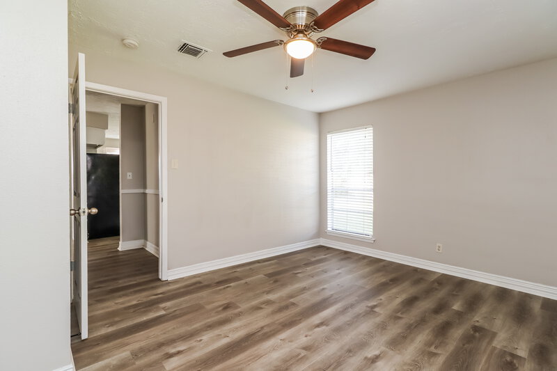 1,680/Mo, 6634 Sandswept Ln Houston, TX 77086 Bedroom View 4