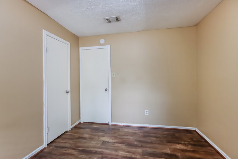 1,670/Mo, 7742 Alperton Dr Houston, TX 77088 Bedroom View 2