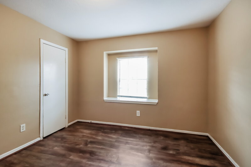 1,670/Mo, 7742 Alperton Dr Houston, TX 77088 Bedroom View 3