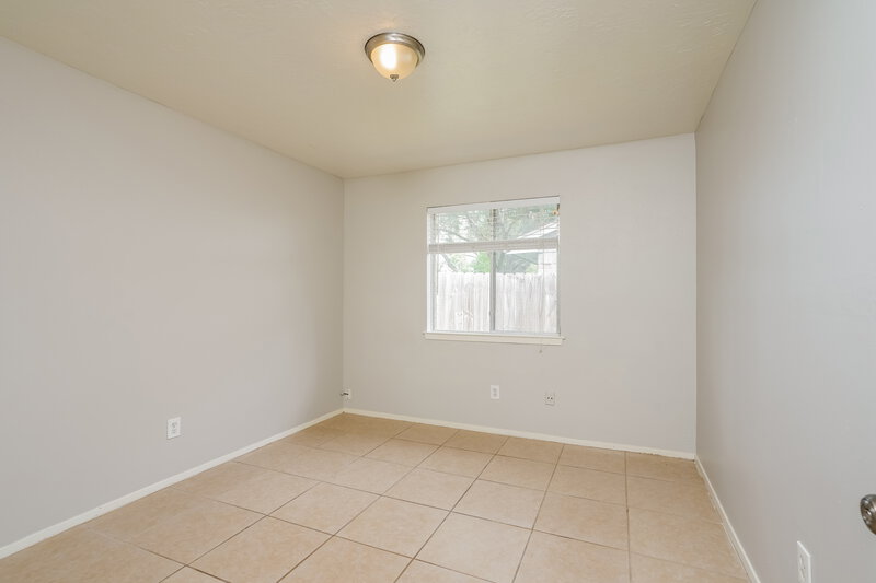 2,670/Mo, 16746 Summer Dawn Ln Houston, TX 77095 Bedroom View